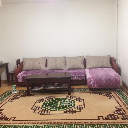 Sunpath Mongolia Tour & Hostel Улан-Батор Екстер'єр фото