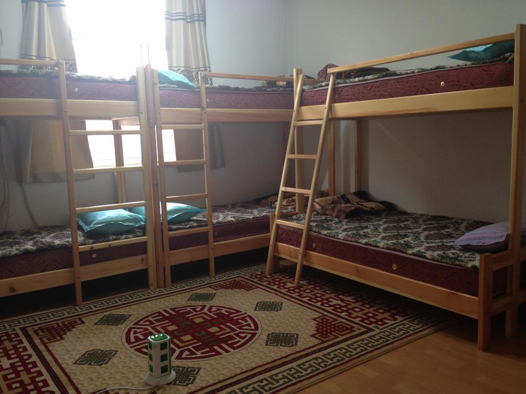 Sunpath Mongolia Tour & Hostel Улан-Батор Номер фото